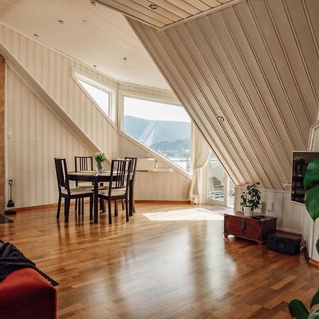 Panorama Apartment With 360 View Of The City Ålesund Exterior foto